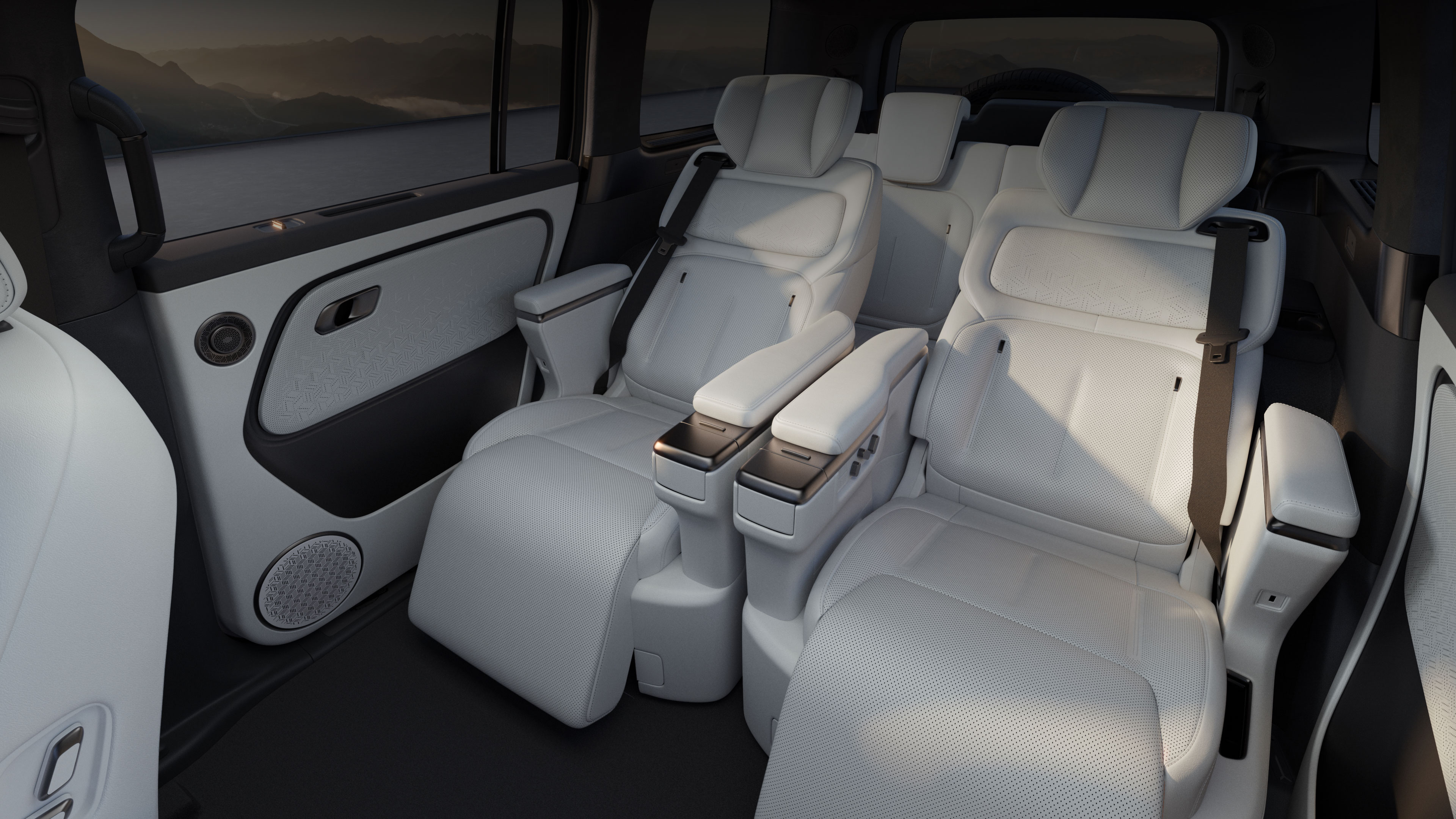 Spacious LUMA IRIS family cabin