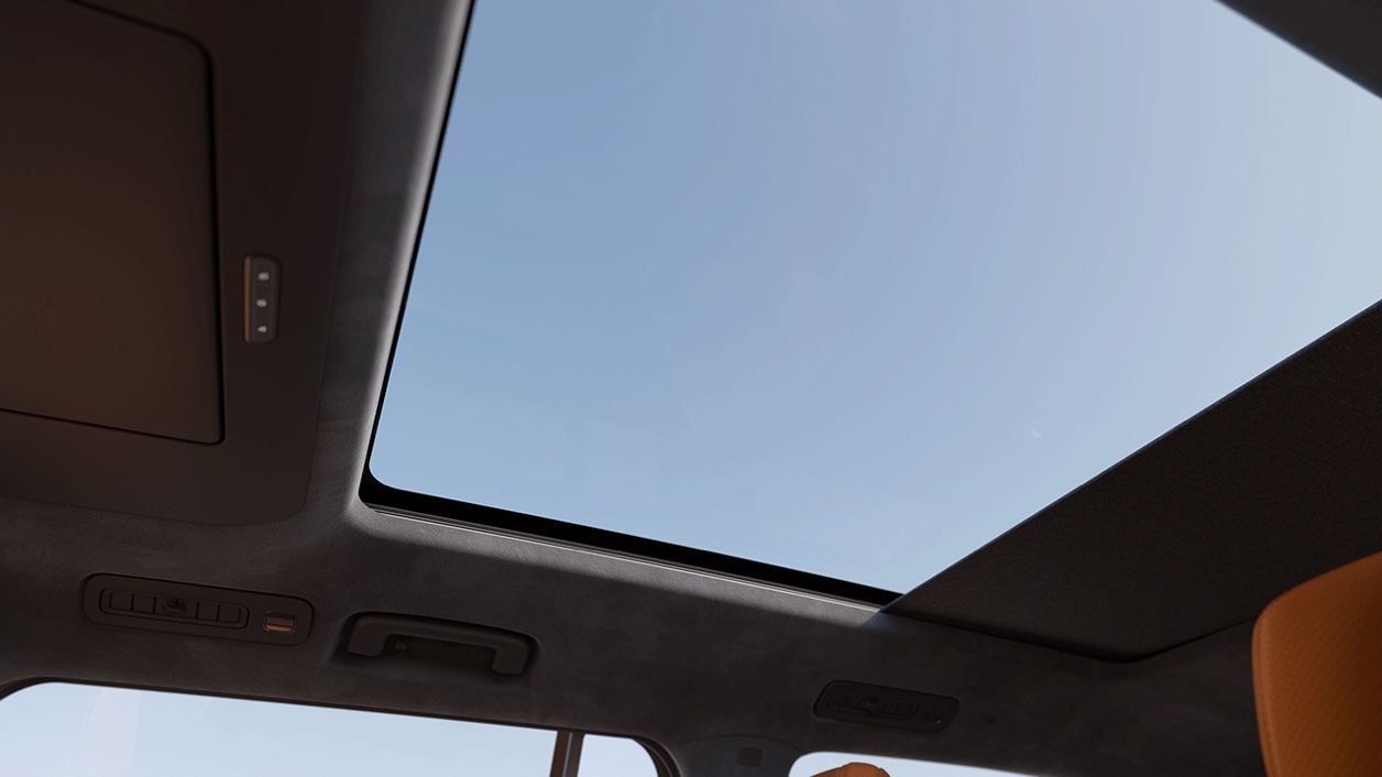 LUMA IRIS panoramic roof